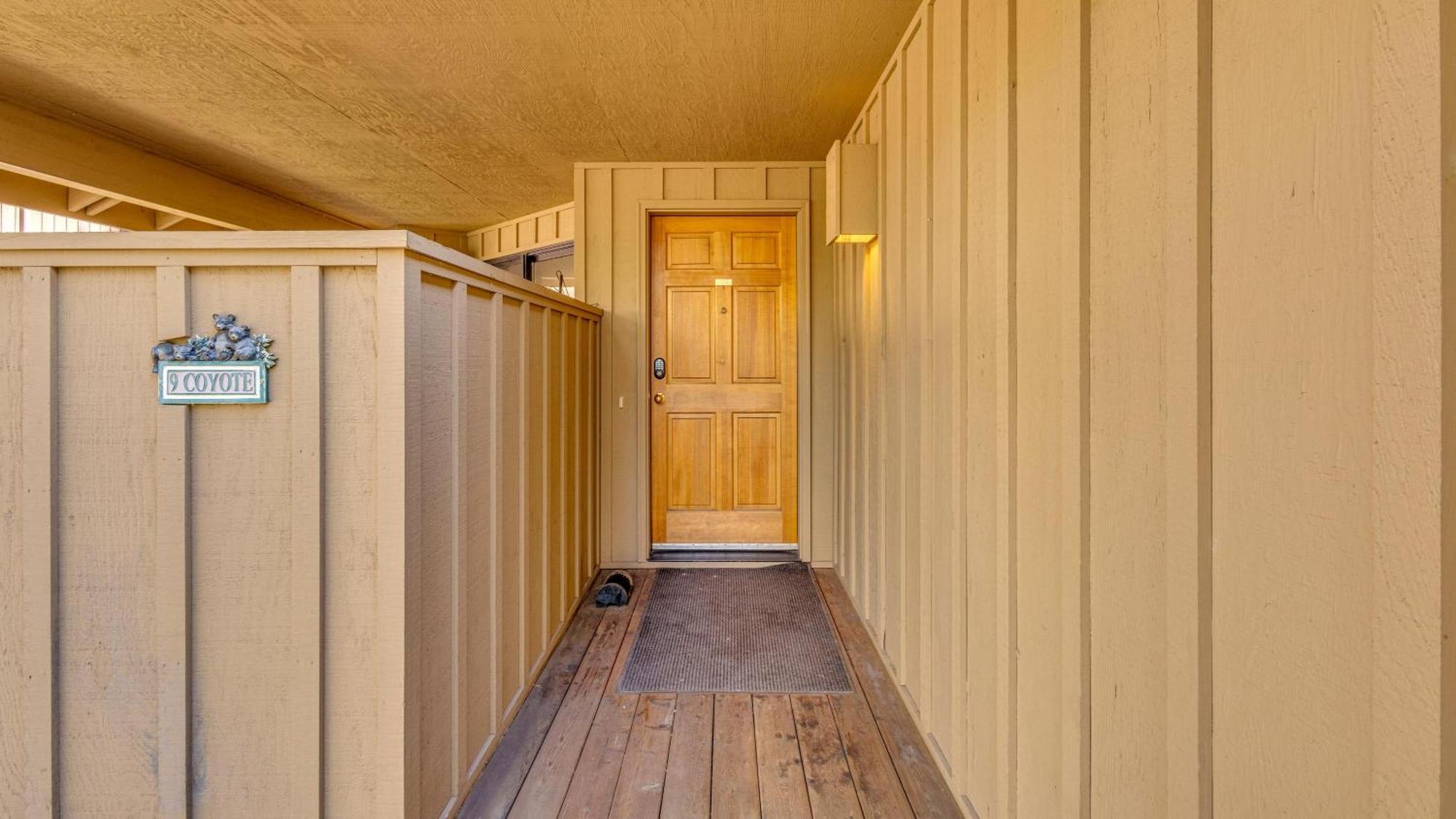 Coyote - Unit 9 Holiday home Sunriver